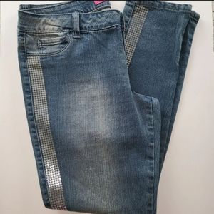 Glo jeans